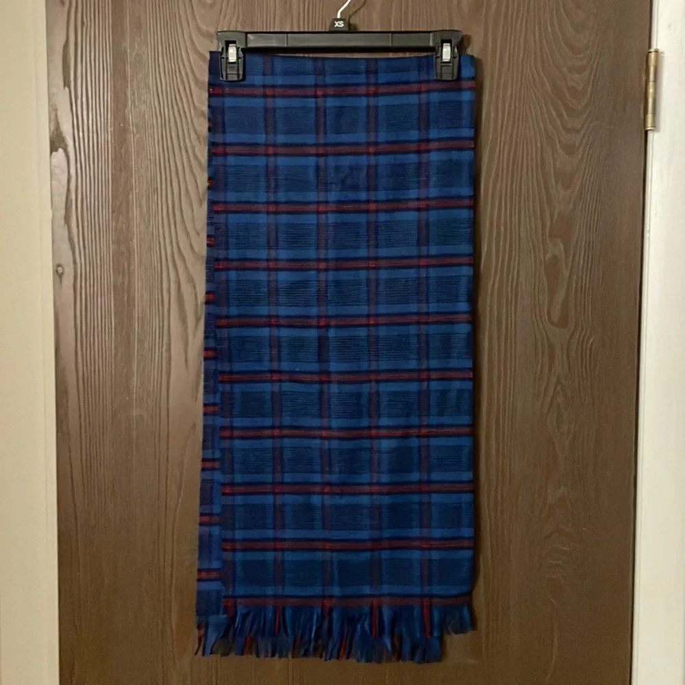 Pendleton Scarf - Picture 2 of 5